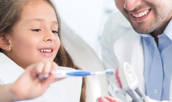 Первый визит к детскому стоматологу