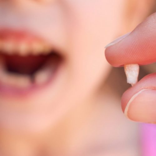Уход за полостью рта после удаления зуба у ребенка