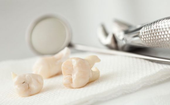 Что происходит при длительном отсутствии зубов