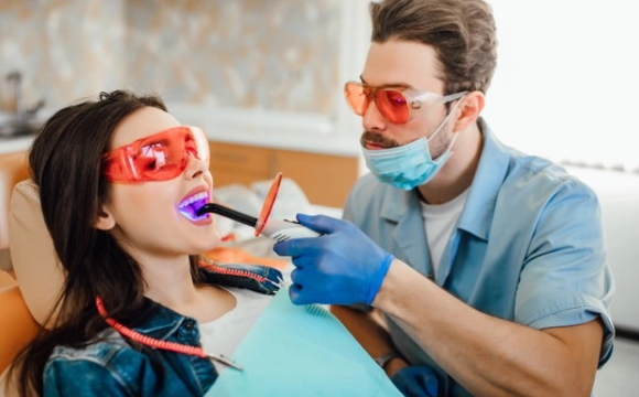 Как проходит реставрация зубов